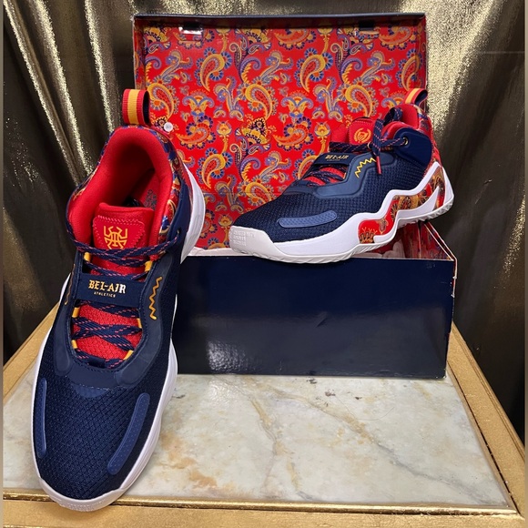 π΅π΄ Adidas D.O.N. Issue 3 Sneakers β Navy & Red π΄π΅ - Picture 3 of 9